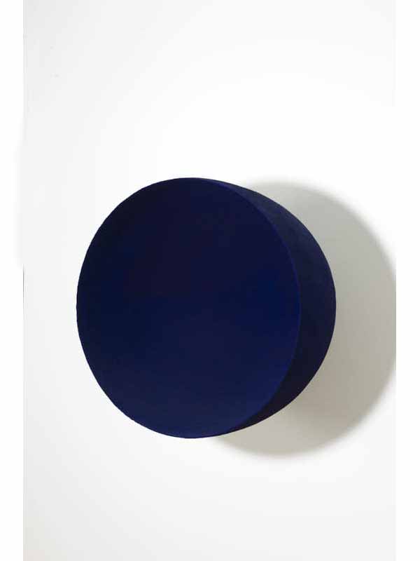 Kapoor blue disk